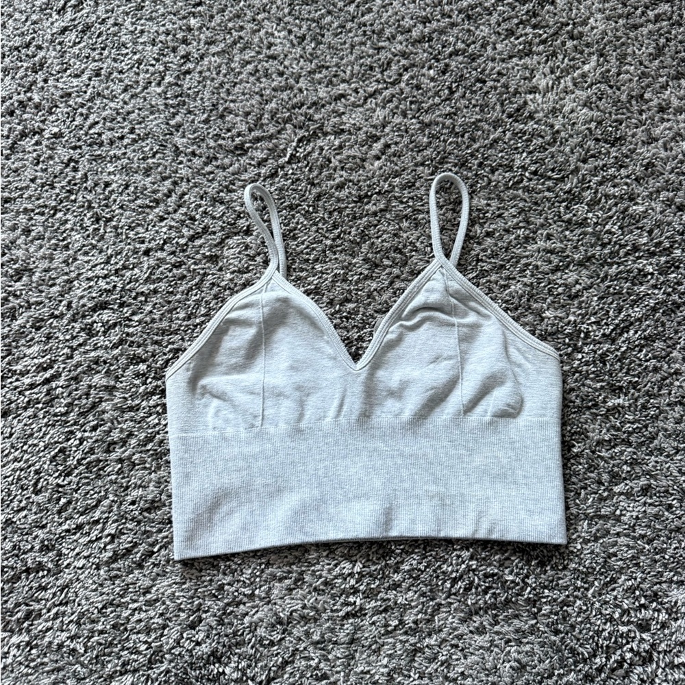 ALO Yoga Light Heather Gray Seamless Sports Bralette